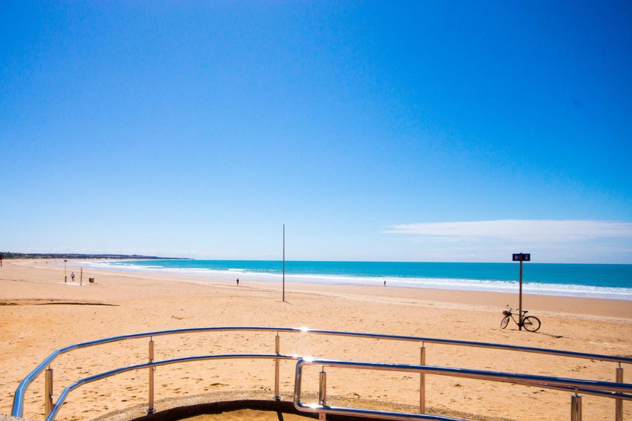 La Barrosa Con Vistas Al Mar Lejlighed Novo Sancti Petri Eksteriør billede